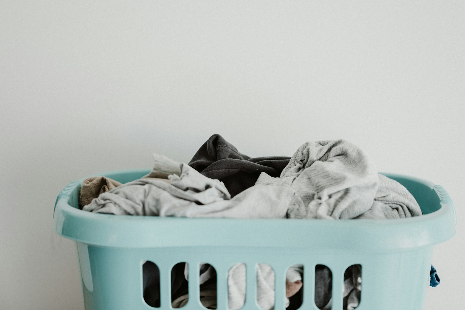 Linge propre lavé et repassé pour location Airbnb qualité hôtelière